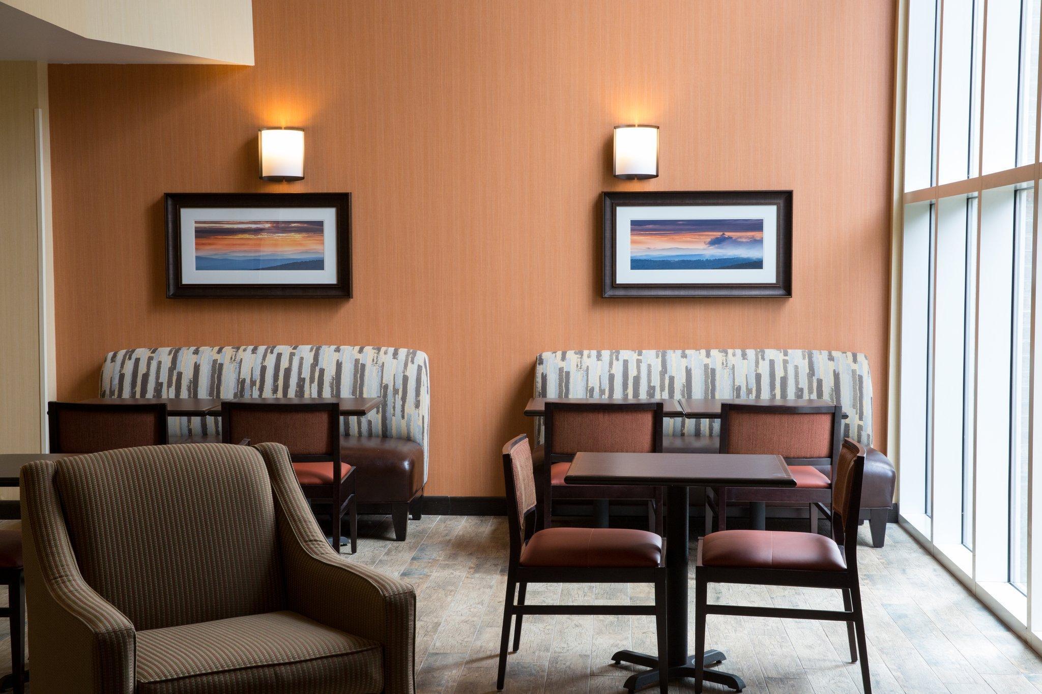 Holiday Inn Express Hotel & Suites Cherokee-Casino By Ihg Zewnętrze zdjęcie
