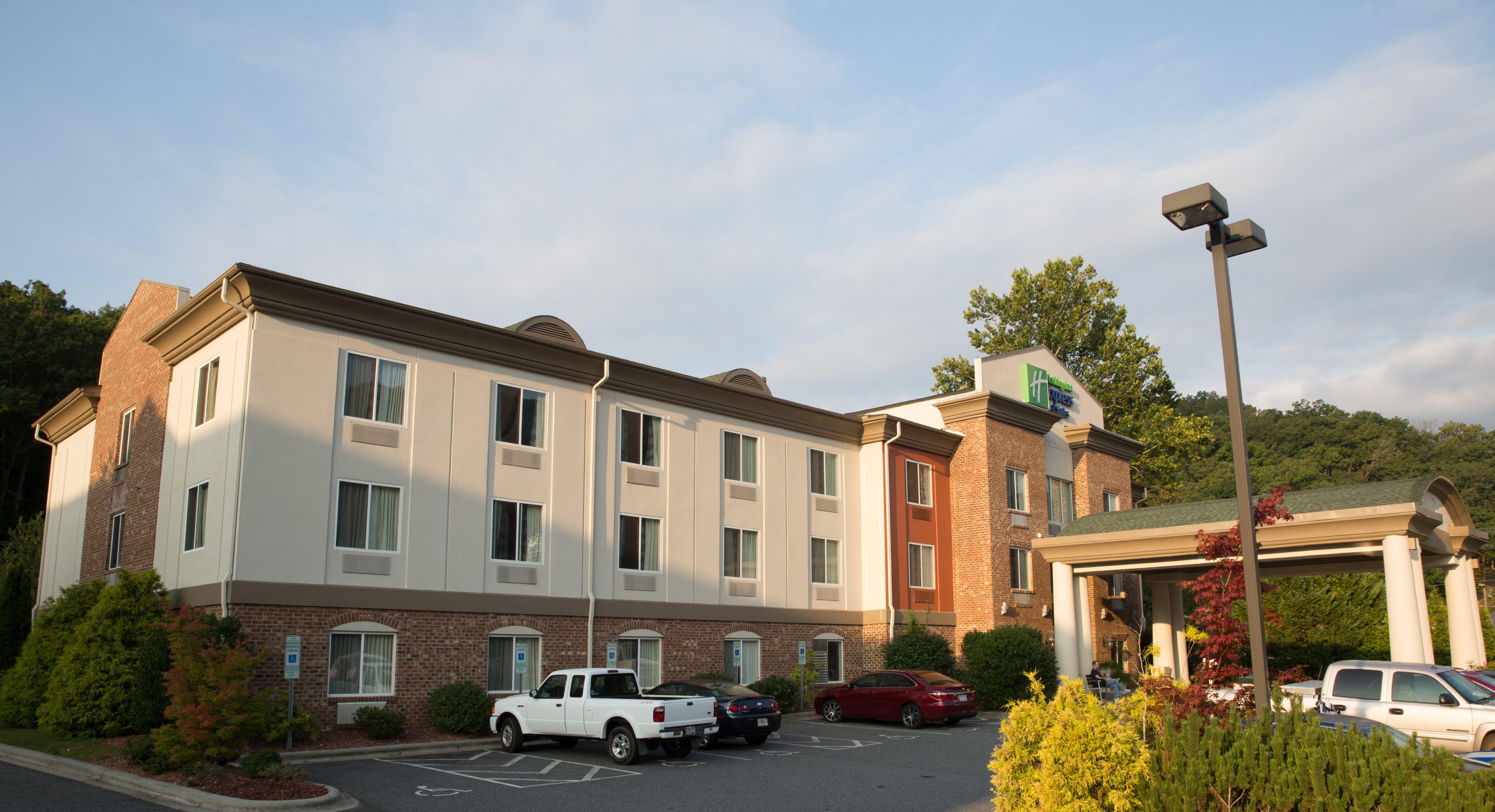 Holiday Inn Express Hotel & Suites Cherokee-Casino By Ihg Zewnętrze zdjęcie