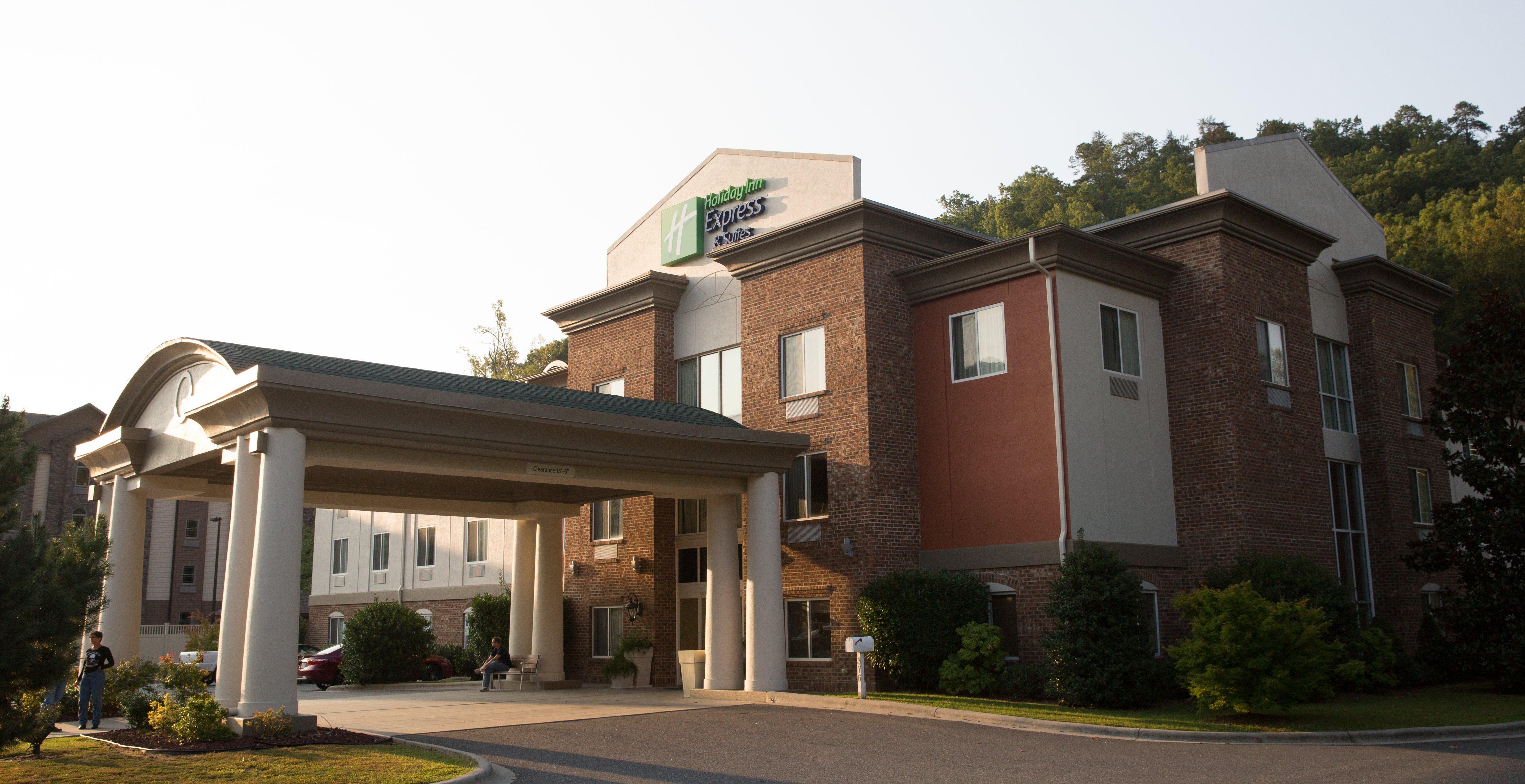 Holiday Inn Express Hotel & Suites Cherokee-Casino By Ihg Zewnętrze zdjęcie