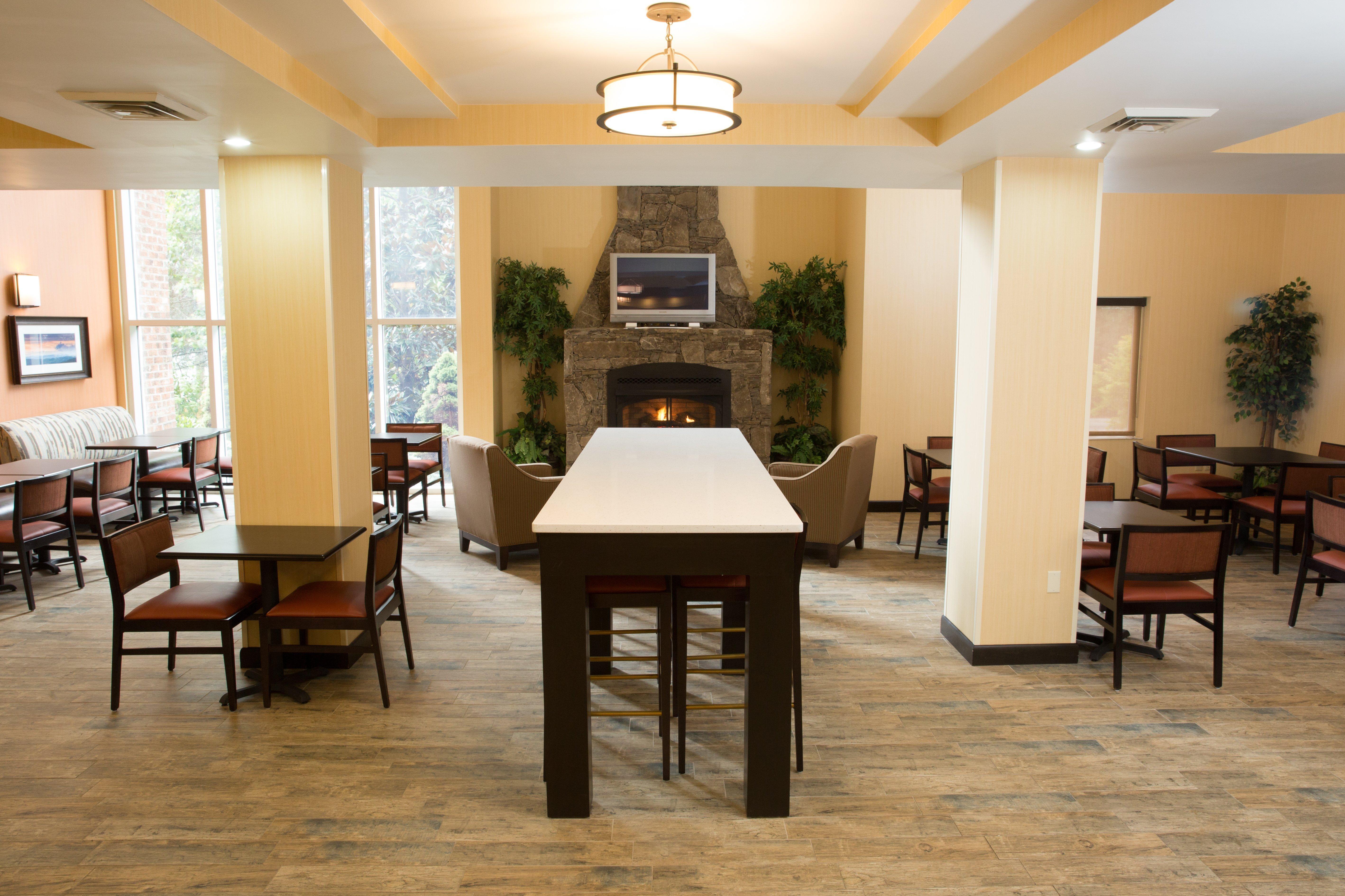 Holiday Inn Express Hotel & Suites Cherokee-Casino By Ihg Zewnętrze zdjęcie