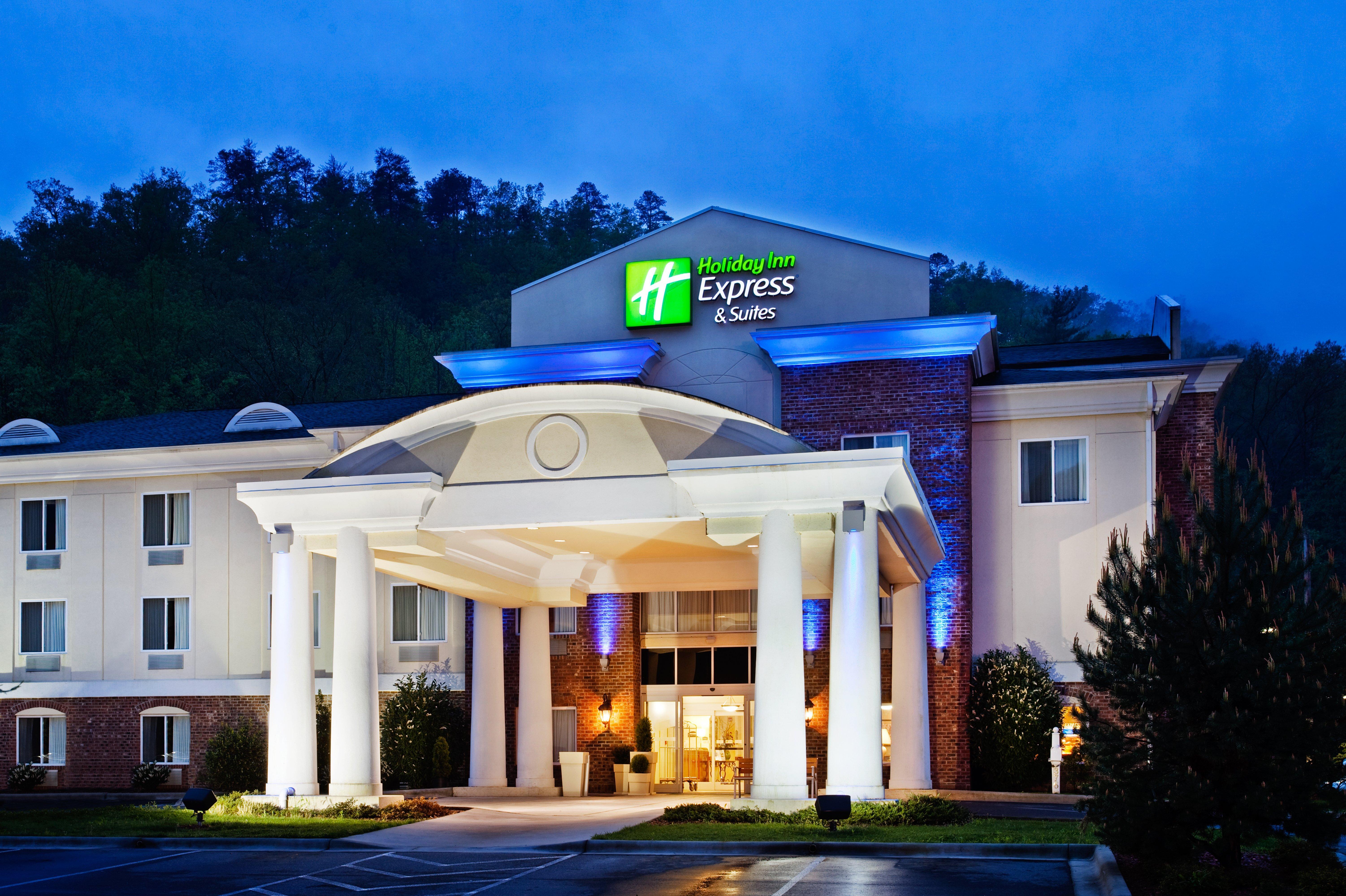 Holiday Inn Express Hotel & Suites Cherokee-Casino By Ihg Zewnętrze zdjęcie